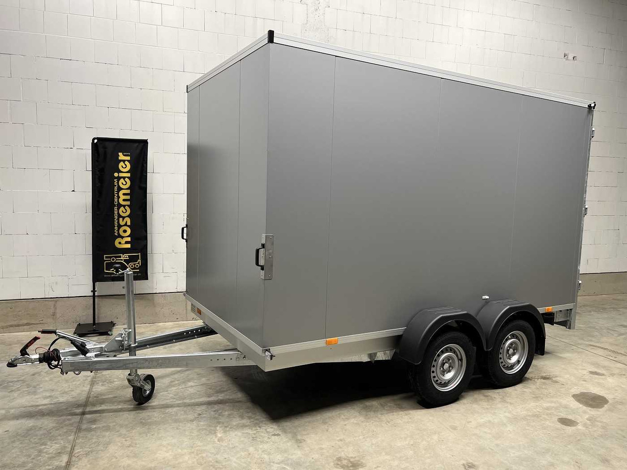 Новый Прицеп-фургон VEZEKO TK C 27.35 Kofferanhänger: фото 18
