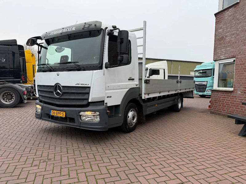 Mercedes-Benz Atego Atego 916 met 6.2m open laadbak / 3e zit / airco / mileu zone proof / 2020!!!! - Грузовик бортовой/ Платформа: фото 2 Mercedes-Benz Atego Atego 916 met 6.2m open laadbak / 3e zit / airco / mileu zone proof / 2020!!!! - Грузовик бортовой/ Платформа: фото 2