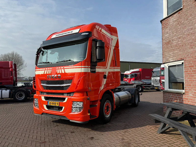 Iveco Stralis 400 Stralis 400 4X2 LNG Retarder 2x Tank Holland Truck TUV 01-2026!!!!!!!! - Тягач: фото 2 Iveco Stralis 400 Stralis 400 4X2 LNG Retarder 2x Tank Holland Truck TUV 01-2026!!!!!!!! - Тягач: фото 2