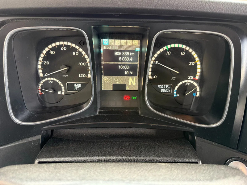 Mercedes-Benz Actros Actros 1842LS 4X2 Streamspace / ACC / Full MB service / Holland Truck - Тягач: фото 3 Mercedes-Benz Actros Actros 1842LS 4X2 Streamspace / ACC / Full MB service / Holland Truck - Тягач: фото 3