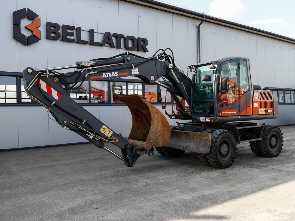 - Колёсный экскаватор: фото 2 - Колёсный экскаватор: фото 2