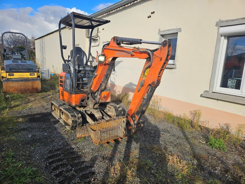 HITACHI ZX 19 - Мини-экскаватор: фото 4 HITACHI ZX 19 - Мини-экскаватор: фото 4