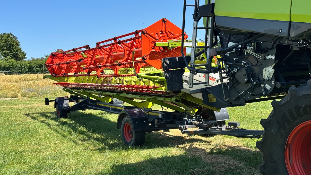 CLAAS Lexion 6900 TerraTrac 890 full Options - Зерноуборочный комбайн: фото 3 CLAAS Lexion 6900 TerraTrac 890 full Options - Зерноуборочный комбайн: фото 3
