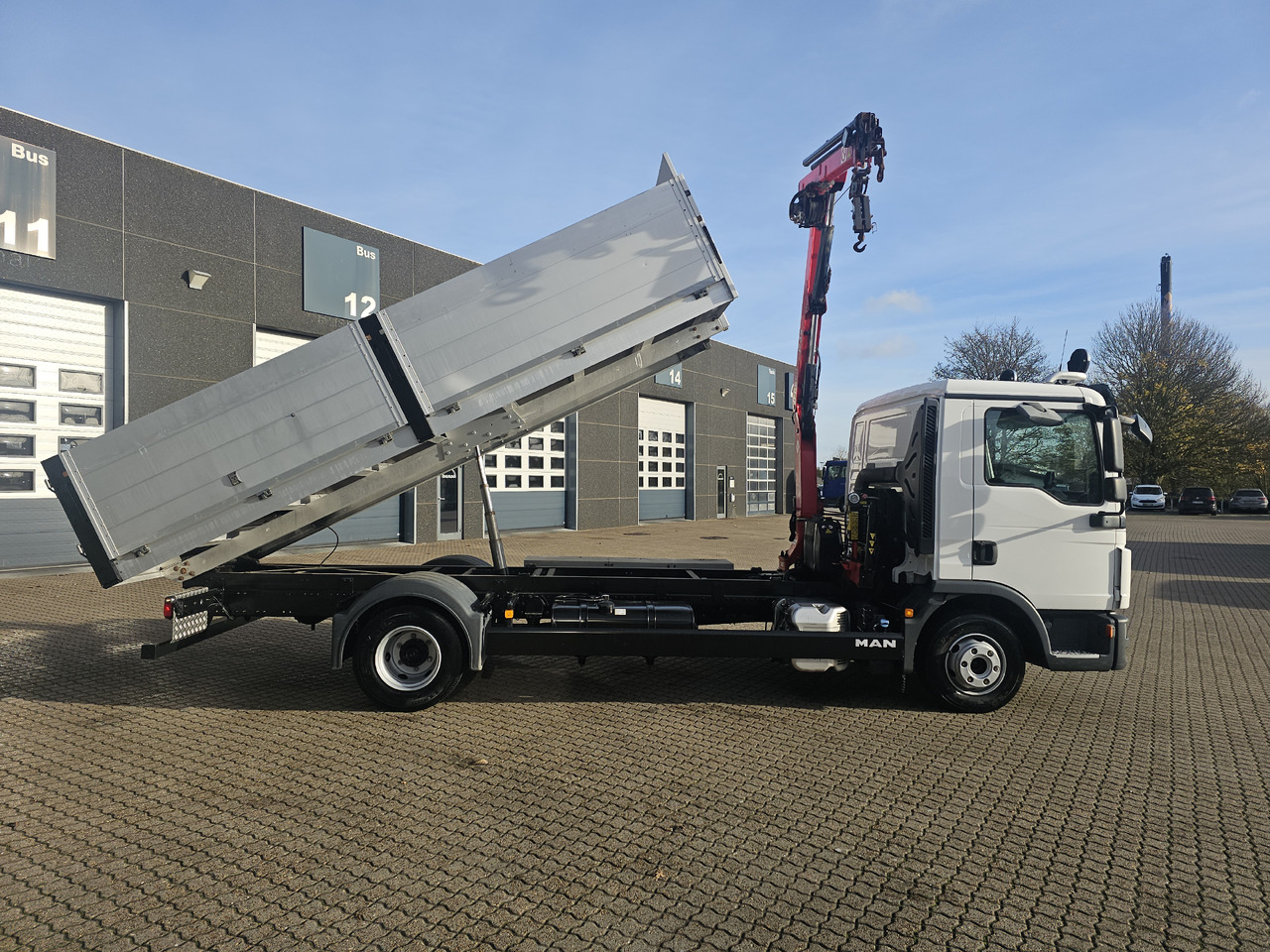 MAN TGL 10.220 - Самосвал: фото 4 MAN TGL 10.220 - Самосвал: фото 4