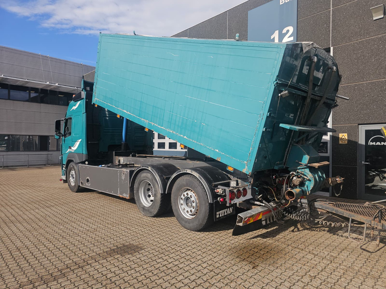 Volvo FM500 Suge-Blæse anlæg - Самосвал: фото 4 Volvo FM500 Suge-Blæse anlæg - Самосвал: фото 4
