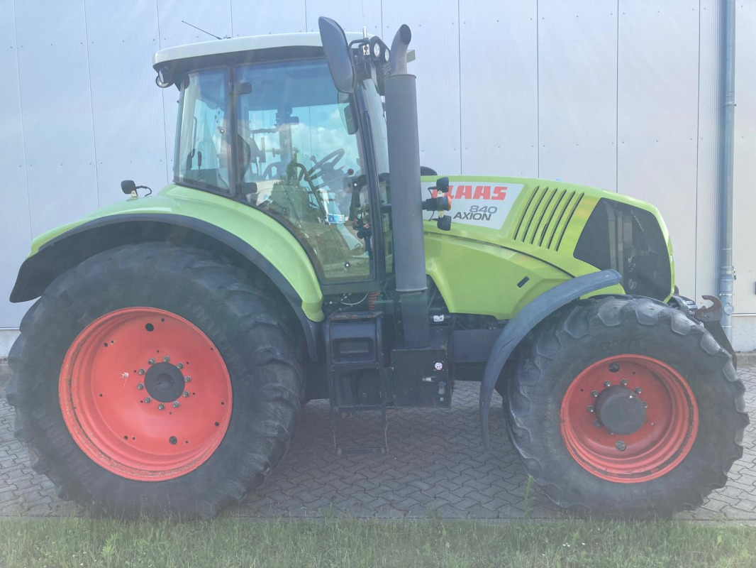 CLAAS AXION 840 - Трактор: фото 1 CLAAS AXION 840 - Трактор: фото 1