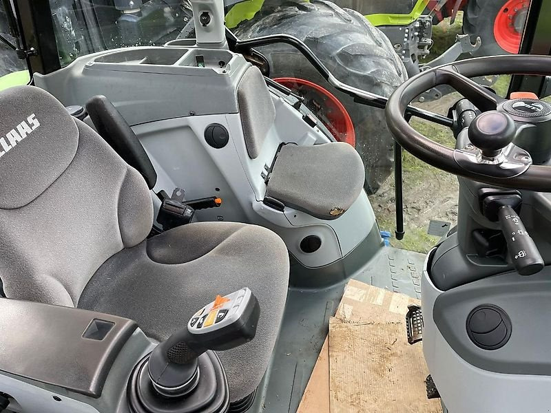 CLAAS Arion 420 - Трактор: фото 3 CLAAS Arion 420 - Трактор: фото 3