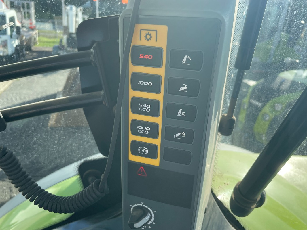 CLAAS Arion 660 CMATIC - Трактор: фото 4 CLAAS Arion 660 CMATIC - Трактор: фото 4