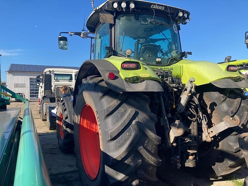 CLAAS Axion 830 - Трактор: фото 4 CLAAS Axion 830 - Трактор: фото 4