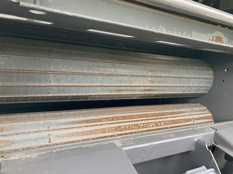 CLAAS Rollant 340 RC - Пресс-подборщик рулонный: фото 2 CLAAS Rollant 340 RC - Пресс-подборщик рулонный: фото 2