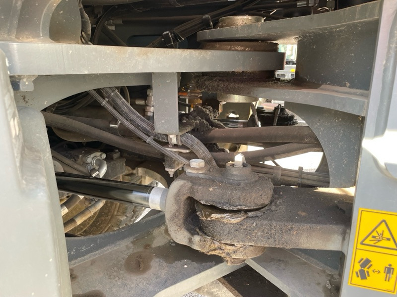 Колёсный погрузчик CLAAS Torion 1285: фото 6 Колёсный погрузчик CLAAS Torion 1285: фото 6