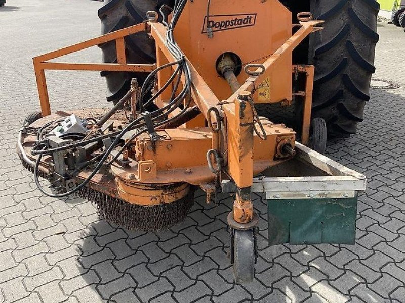 Doppstadt DRM 120 - Боковая косилка-измельчитель: фото 1 Doppstadt DRM 120 - Боковая косилка-измельчитель: фото 1