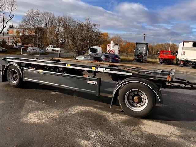 Hüffermann Abrollanhänger HAR 18.6767 - Прицеп мультилифт/ Бункеровоз: фото 1 Hüffermann Abrollanhänger HAR 18.6767 - Прицеп мультилифт/ Бункеровоз: фото 1