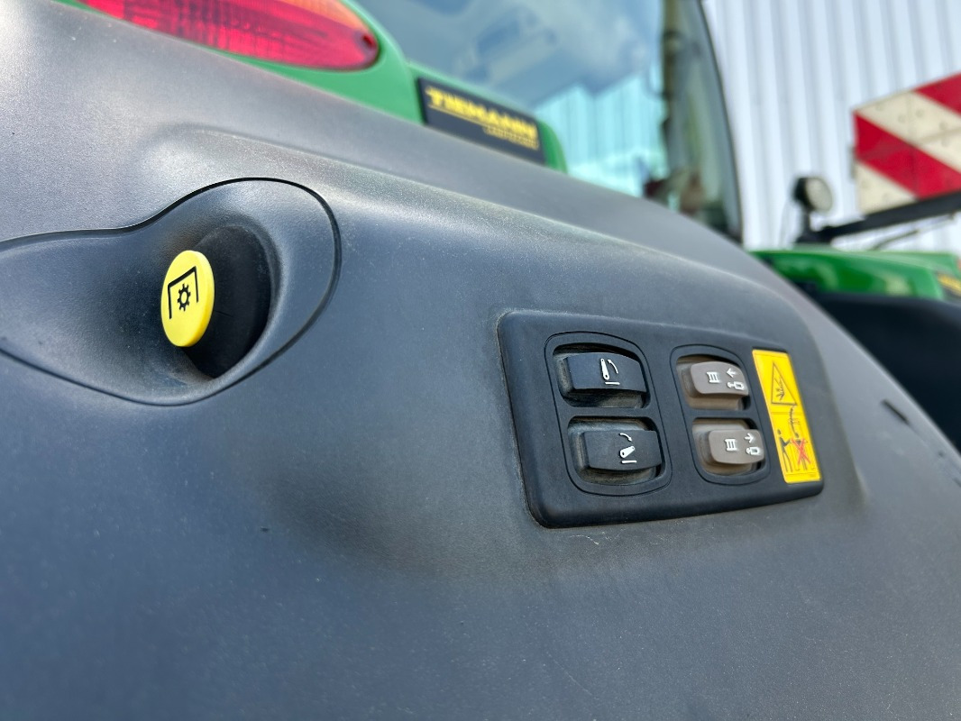 John Deere 6195R - Трактор: фото 4 John Deere 6195R - Трактор: фото 4