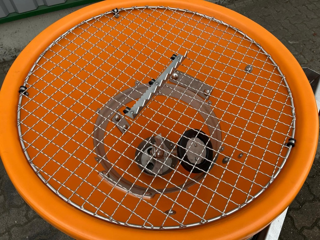 Matev SPR-H/M 125 IX - Разбрасыватель песка/ Соли: фото 3 Matev SPR-H/M 125 IX - Разбрасыватель песка/ Соли: фото 3