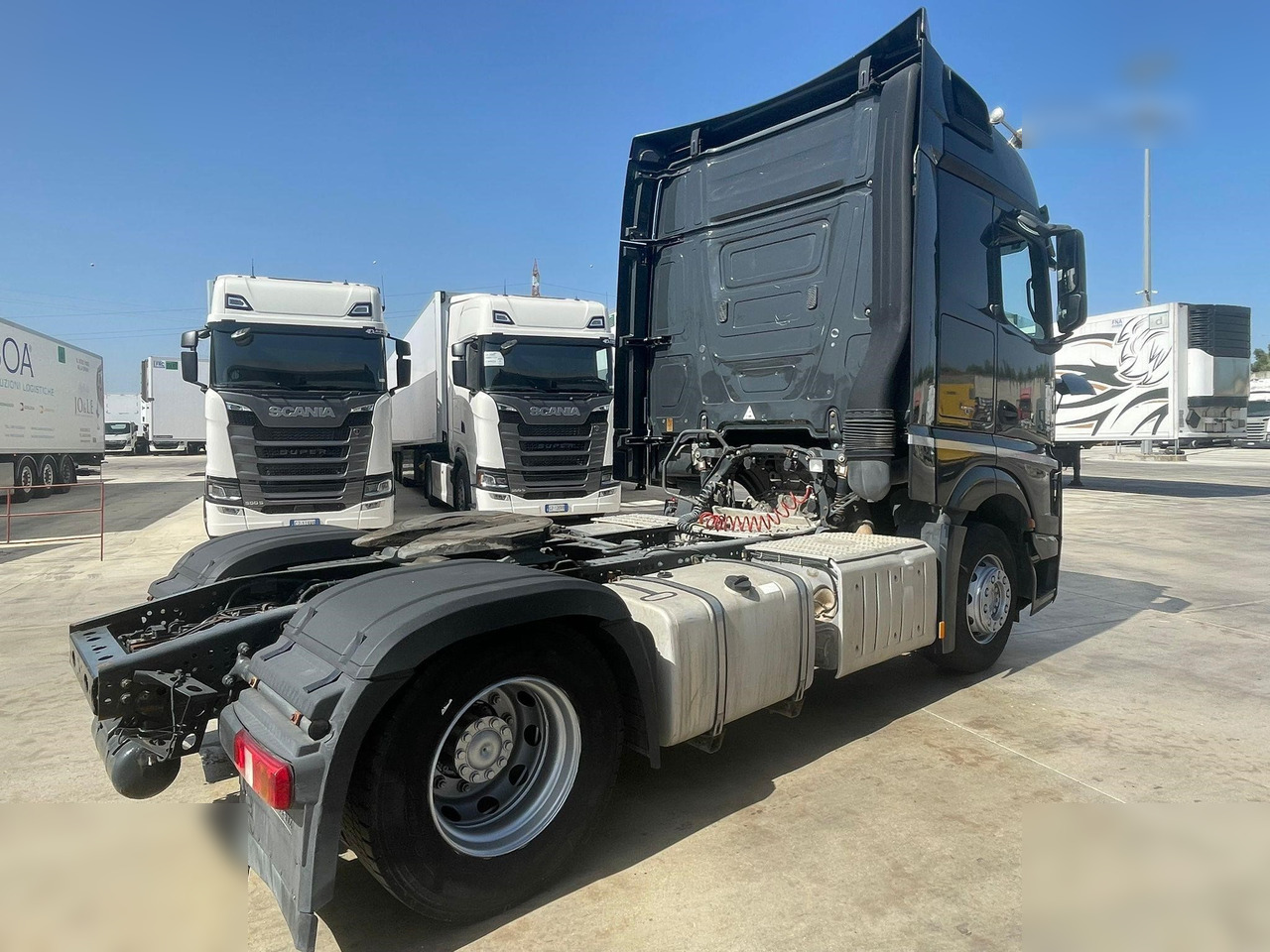 MERCEDES-BENZ ACTROS 1848 - Тягач: фото 3 MERCEDES-BENZ ACTROS 1848 - Тягач: фото 3