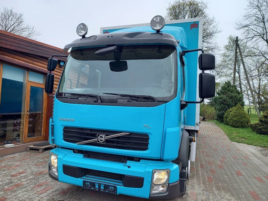 Volvo FL 240, 4x2, GW 16000 KG - Грузовик с закрытым кузовом: фото 4 Volvo FL 240, 4x2, GW 16000 KG - Грузовик с закрытым кузовом: фото 4