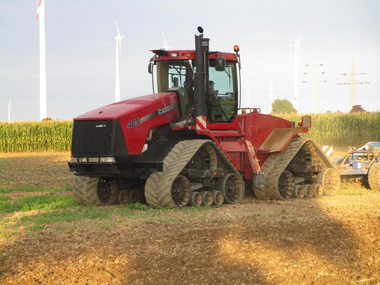 Case-IH 485 STX Quadtrac - Гусеничный трактор: фото 1 Case-IH 485 STX Quadtrac - Гусеничный трактор: фото 1