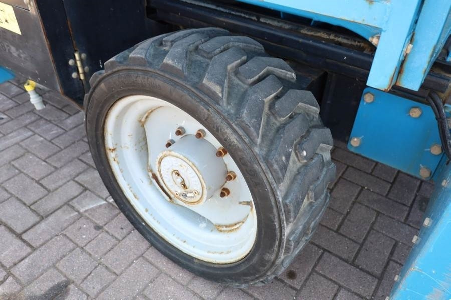 Ножничный подъемник Genie GS5390 Diesel, 4x4 Drive, 18.15m Working Height, 6: фото 12 Ножничный подъемник Genie GS5390 Diesel, 4x4 Drive, 18.15m Working Height, 6: фото 12