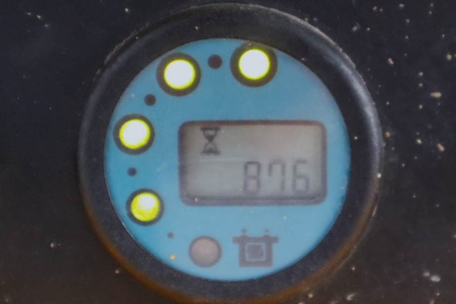 Haulotte Compact 12 Electric, 12m Working Height, 300kg Cap  - Ножничный подъемник: фото 5 Haulotte Compact 12 Electric, 12m Working Height, 300kg Cap  - Ножничный подъемник: фото 5