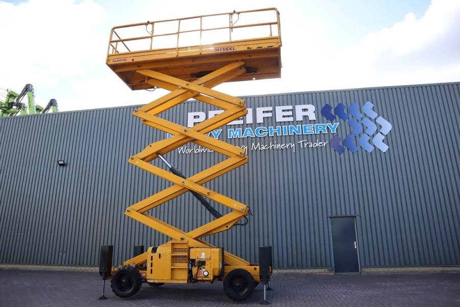 Haulotte H15SXL Diesel, 4x4 Drive, 15m Working Height, 500k - Ножничный подъемник: фото 2 Haulotte H15SXL Diesel, 4x4 Drive, 15m Working Height, 500k - Ножничный подъемник: фото 2