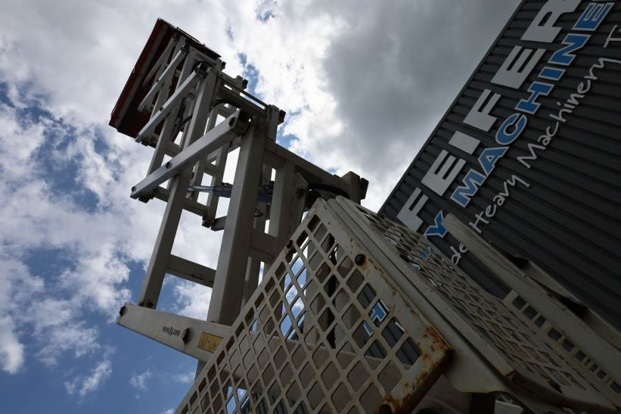 Ножничный подъемник JLG 4069LE Electric, 14.2m Working Height, 360kg Capac: фото 9 Ножничный подъемник JLG 4069LE Electric, 14.2m Working Height, 360kg Capac: фото 9