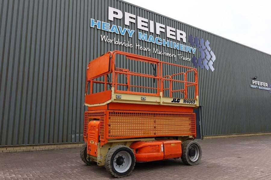 JLG M4069 Hybrid, 14.2m Working Height, 360kg Capacity - Ножничный подъемник: фото 1 JLG M4069 Hybrid, 14.2m Working Height, 360kg Capacity - Ножничный подъемник: фото 1