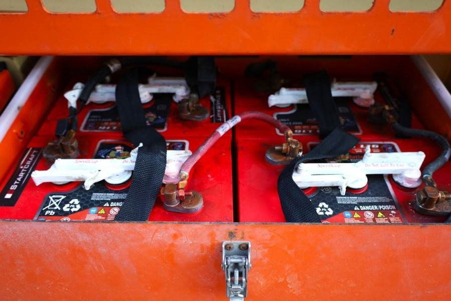 Ножничный подъемник JLG M4069 Hybrid, 14.2m Working Height, 360kg Capacity: фото 13 Ножничный подъемник JLG M4069 Hybrid, 14.2m Working Height, 360kg Capacity: фото 13