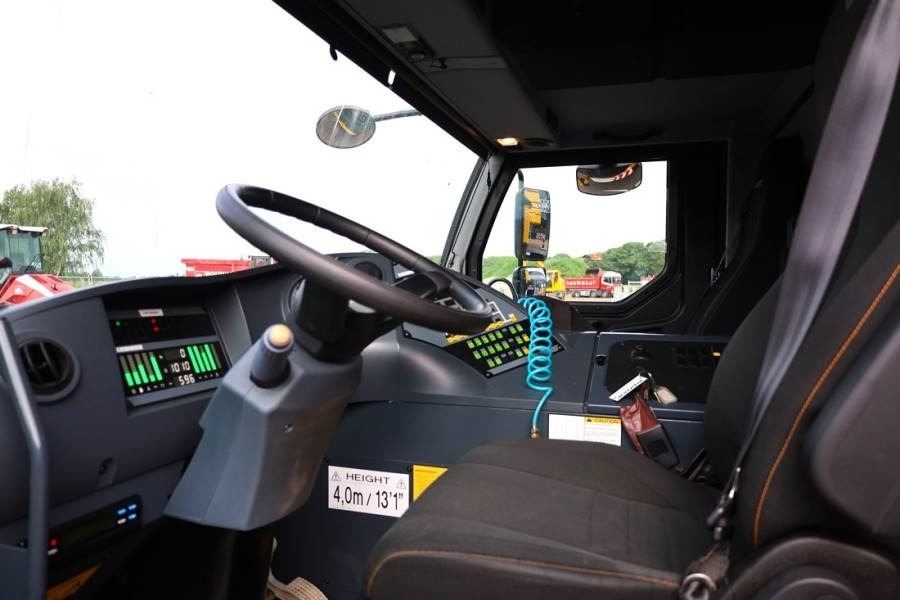 Liebherr LTM1250-5.1 Dutch Registration, Paragraph 70, 10x6 - Вседорожный кран: фото 5 Liebherr LTM1250-5.1 Dutch Registration, Paragraph 70, 10x6 - Вседорожный кран: фото 5