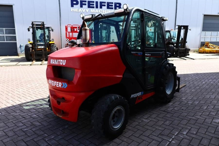 Manitou MC25-4 Valid Inspection, *Guarantee, Diesel, 4x4 D - Внедорожный погрузчик: фото 2 Manitou MC25-4 Valid Inspection, *Guarantee, Diesel, 4x4 D - Внедорожный погрузчик: фото 2