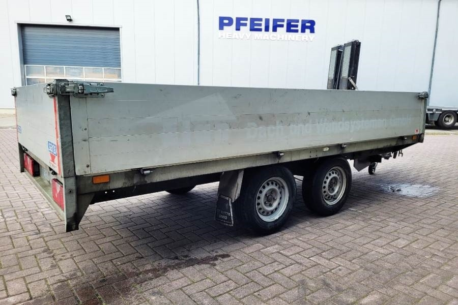 Saris PL1827 2 Axel Trailer - Прицеп для легкового автомобиля: фото 2 Saris PL1827 2 Axel Trailer - Прицеп для легкового автомобиля: фото 2