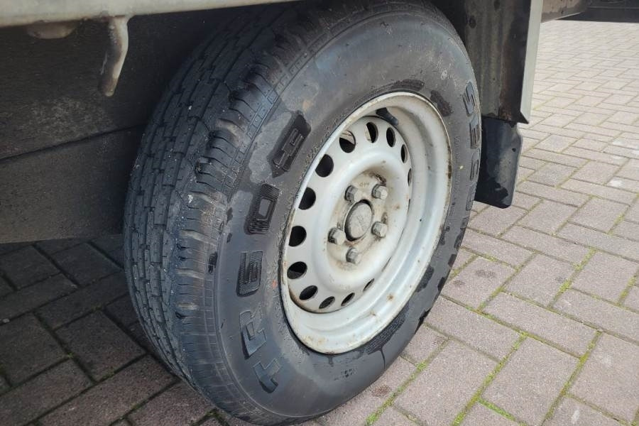 Прицеп для легкового автомобиля Saris PL1827 2 Axel Trailer: фото 12