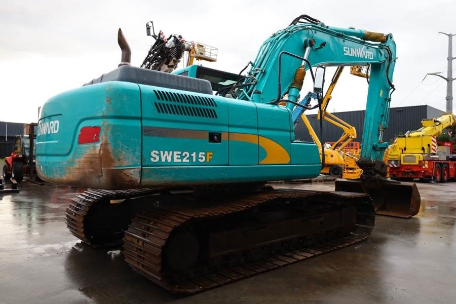Sunward SWE215F CE certification, Diesel, Digging depth: 6 - Гусеничный экскаватор: фото 2 Sunward SWE215F CE certification, Diesel, Digging depth: 6 - Гусеничный экскаватор: фото 2