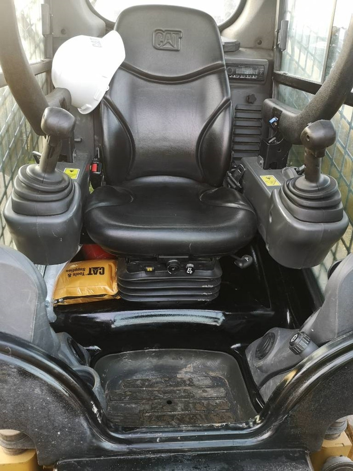 CAT 259 D XPS - Мини-погрузчик с бортовым поворотом: фото 5 CAT 259 D XPS - Мини-погрузчик с бортовым поворотом: фото 5