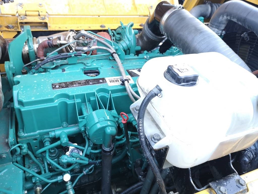 Volvo EC 300 D L - Гусеничный экскаватор: фото 2 Volvo EC 300 D L - Гусеничный экскаватор: фото 2