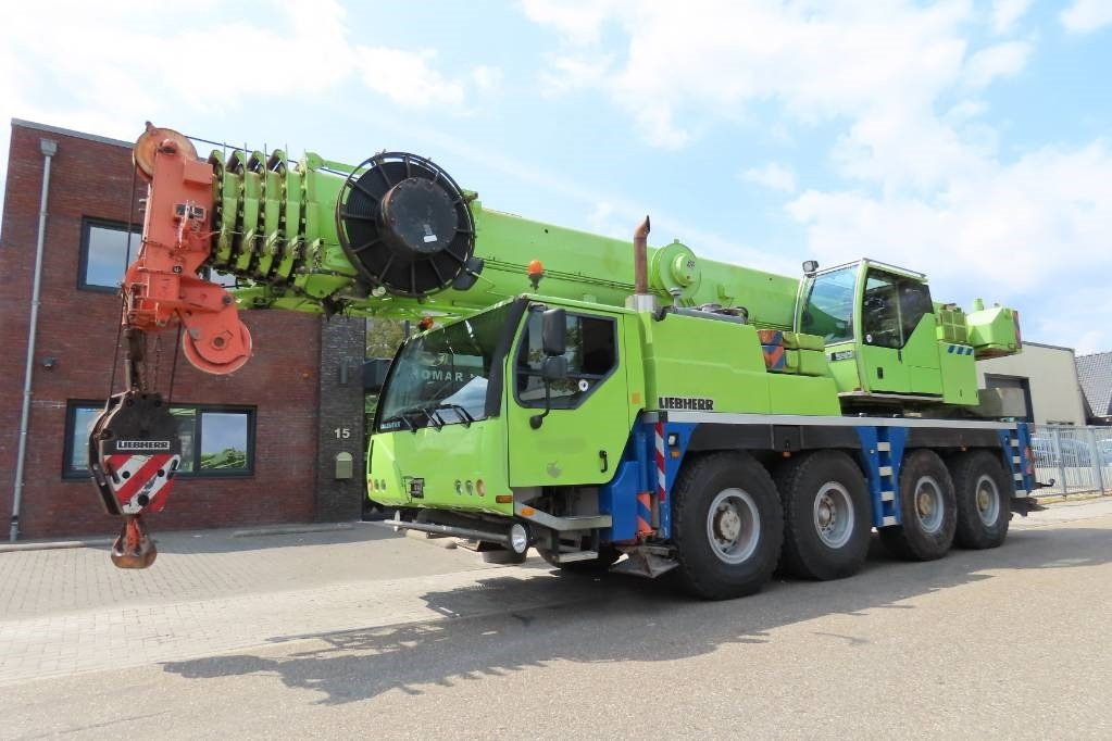 Liebherr LTM 1070-4.1 - Вседорожный кран: фото 1 Liebherr LTM 1070-4.1 - Вседорожный кран: фото 1
