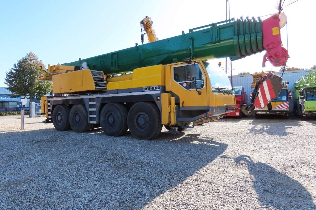 Liebherr LTM 1100-4.1 - Вседорожный кран: фото 2 Liebherr LTM 1100-4.1 - Вседорожный кран: фото 2