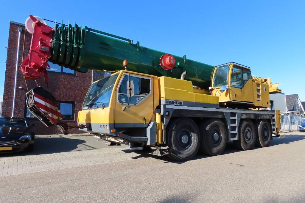 Liebherr LTM 1100-4.1 - Вседорожный кран: фото 1 Liebherr LTM 1100-4.1 - Вседорожный кран: фото 1