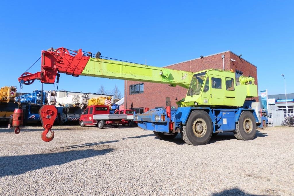 Tadano TR 250 E - Мобильный кран: фото 2 Tadano TR 250 E - Мобильный кран: фото 2