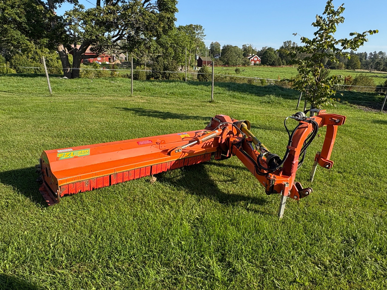 Agrimaster FZL 250 - Косилка-измельчитель/ Мульчер: фото 1 Agrimaster FZL 250 - Косилка-измельчитель/ Мульчер: фото 1