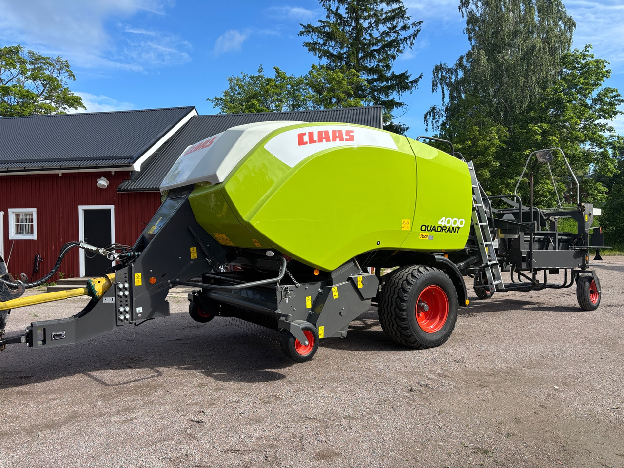 Claas 773 Quadrant 4000 - Пресс-подборщик рулонный: фото 1 Claas 773 Quadrant 4000 - Пресс-подборщик рулонный: фото 1