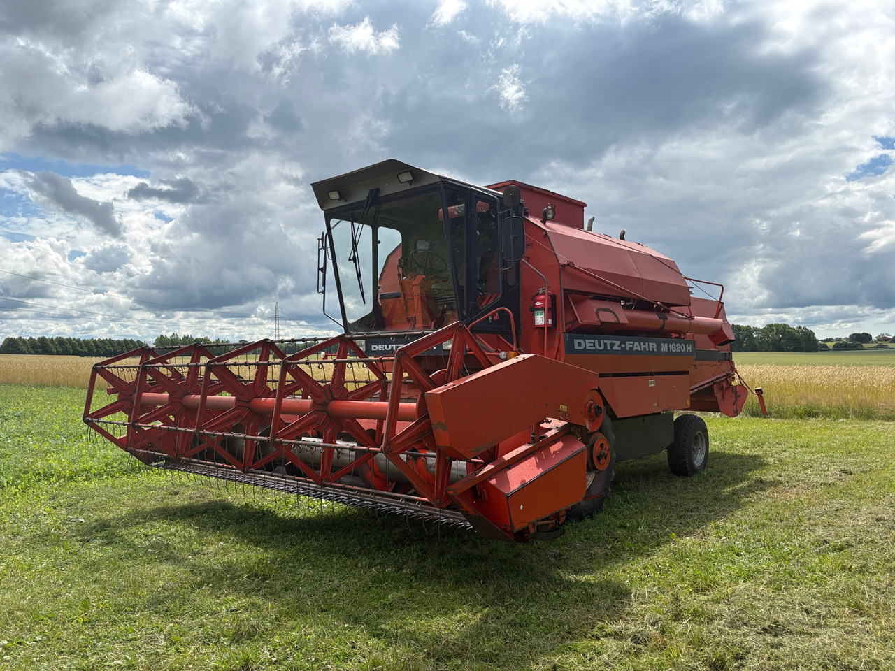 Deutz - Fahr M1620H - Зерноуборочный комбайн: фото 1 Deutz - Fahr M1620H - Зерноуборочный комбайн: фото 1