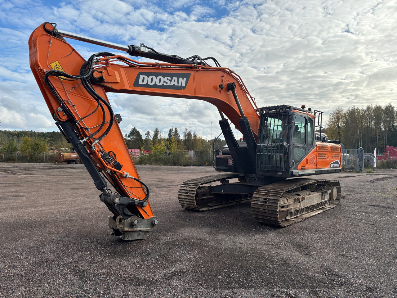 Doosan DX300LC-7 - Экскаватор: фото 1 Doosan DX300LC-7 - Экскаватор: фото 1