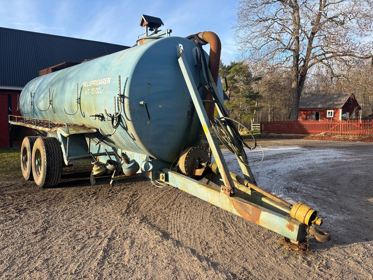 Hillspridaren HT-15000 - Цистерна для жидкого навоза: фото 1 Hillspridaren HT-15000 - Цистерна для жидкого навоза: фото 1