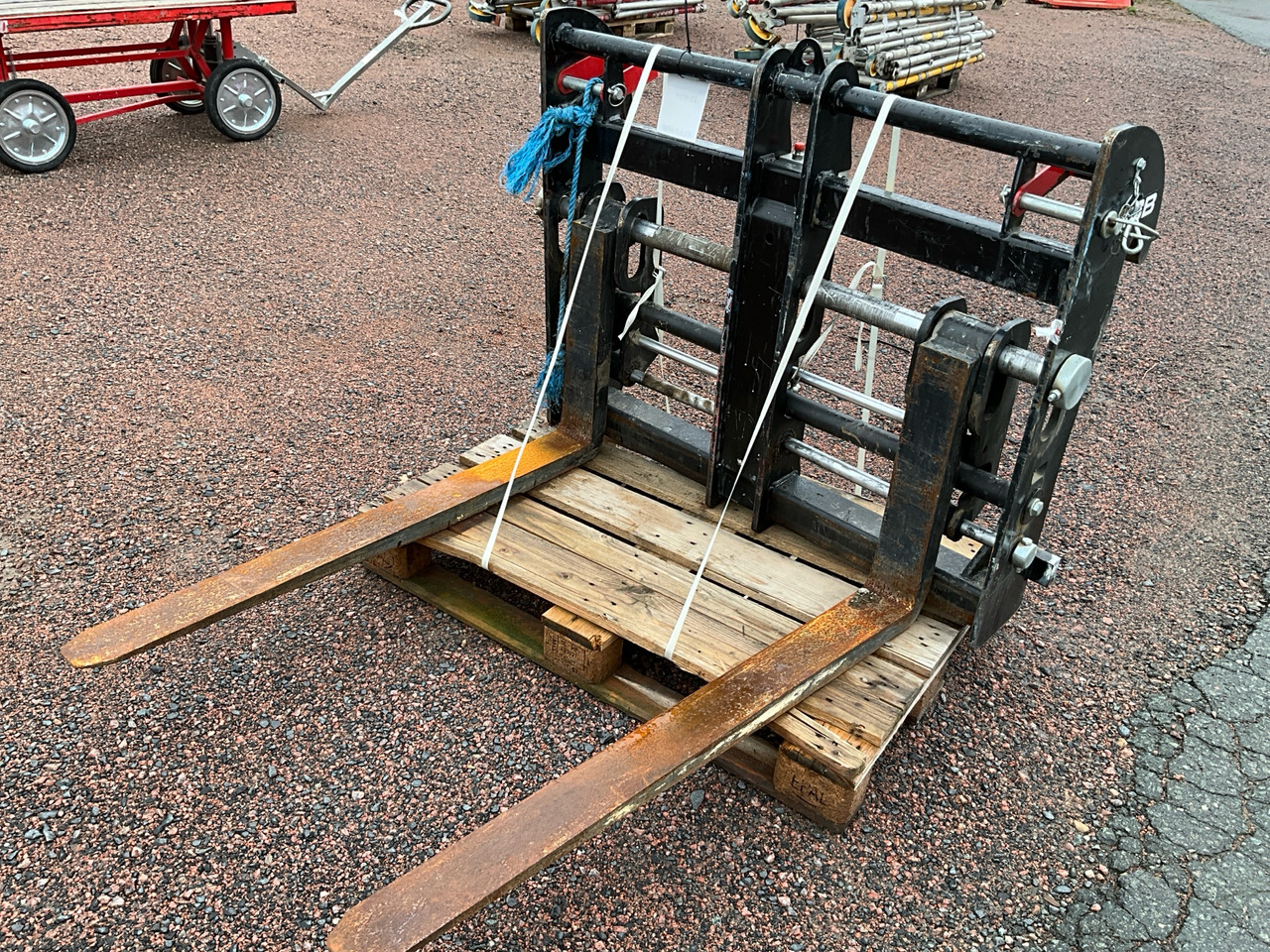 JCB 400/W5267 - Вилы для Строительной техники: фото 1 JCB 400/W5267 - Вилы для Строительной техники: фото 1