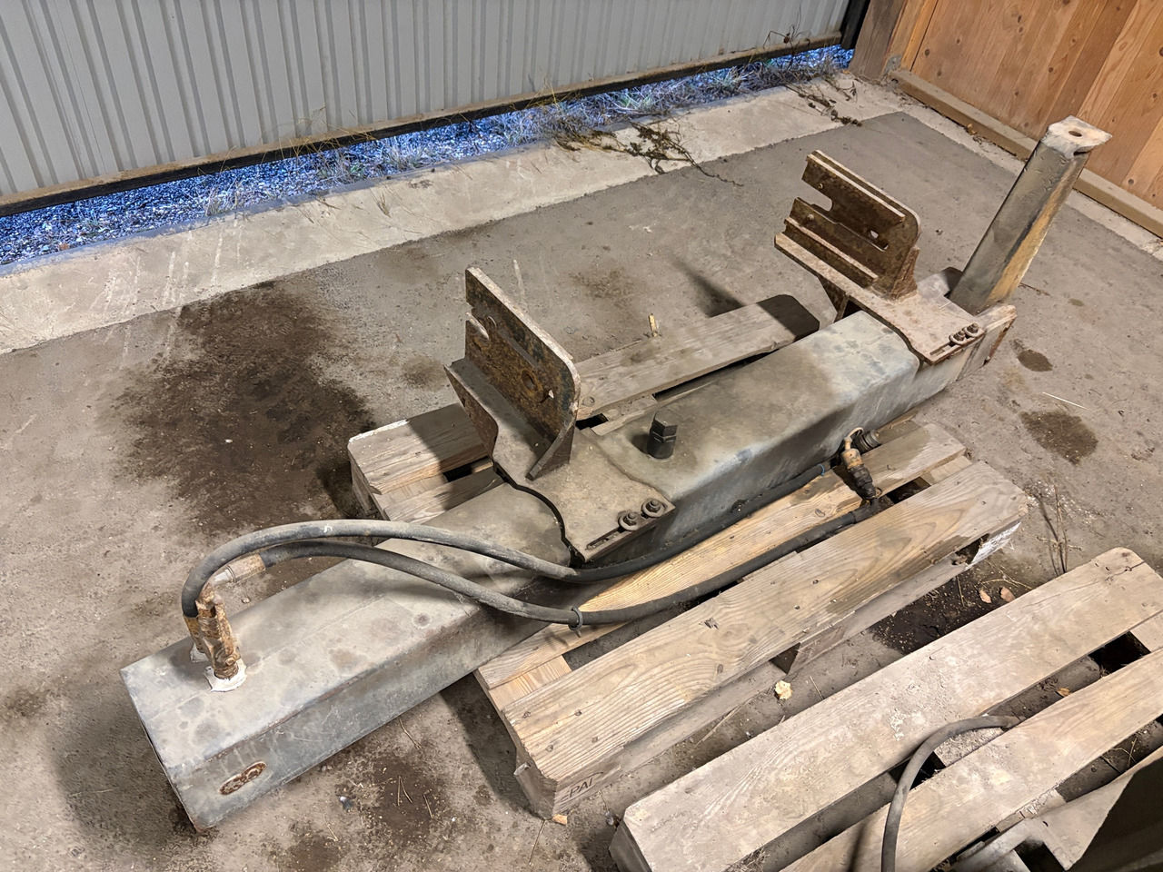 Mähler US-84 - Кузов и экстерьер для Грузовиков: фото 1 Mähler US-84 - Кузов и экстерьер для Грузовиков: фото 1