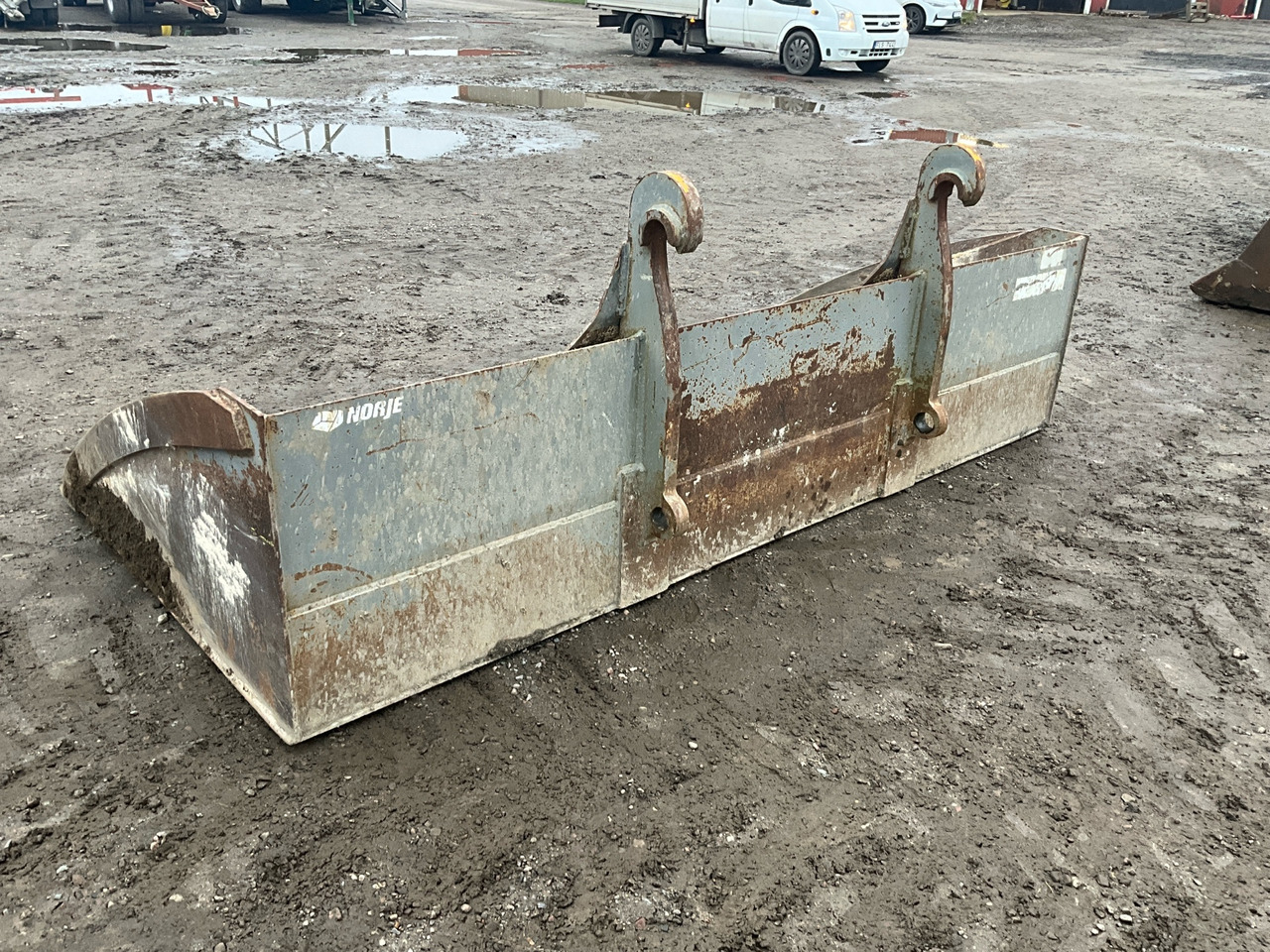 Norje - Ковш: фото 1 Norje - Ковш: фото 1