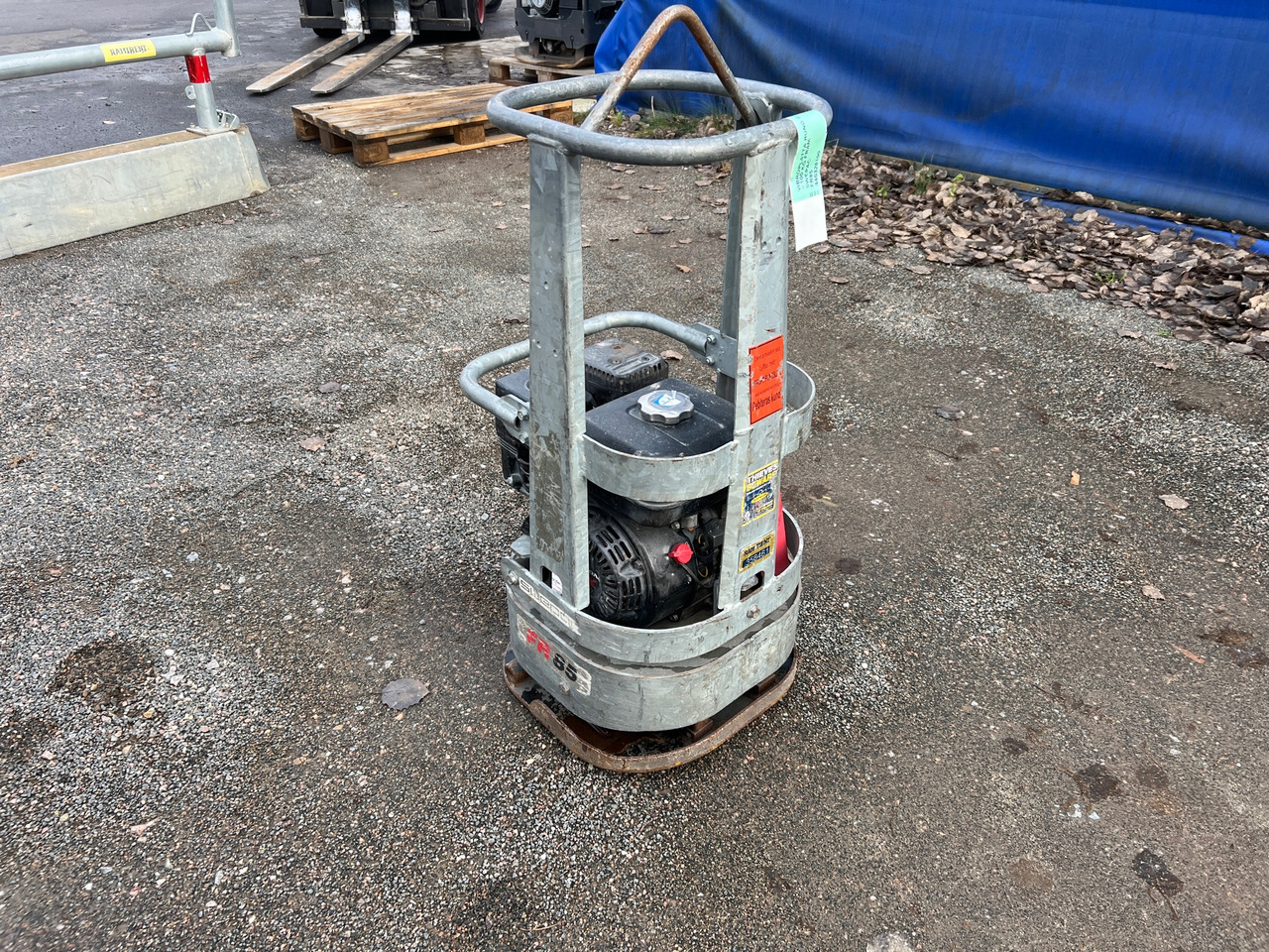 Swepac FR85 - Виброплита: фото 1 Swepac FR85 - Виброплита: фото 1