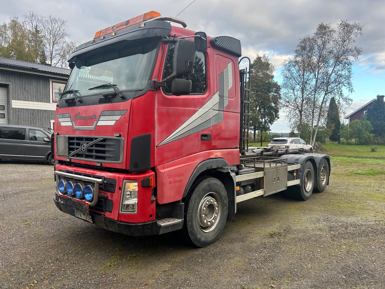 Volvo FH12 - Крюковой мультилифт: фото 1 Volvo FH12 - Крюковой мультилифт: фото 1
