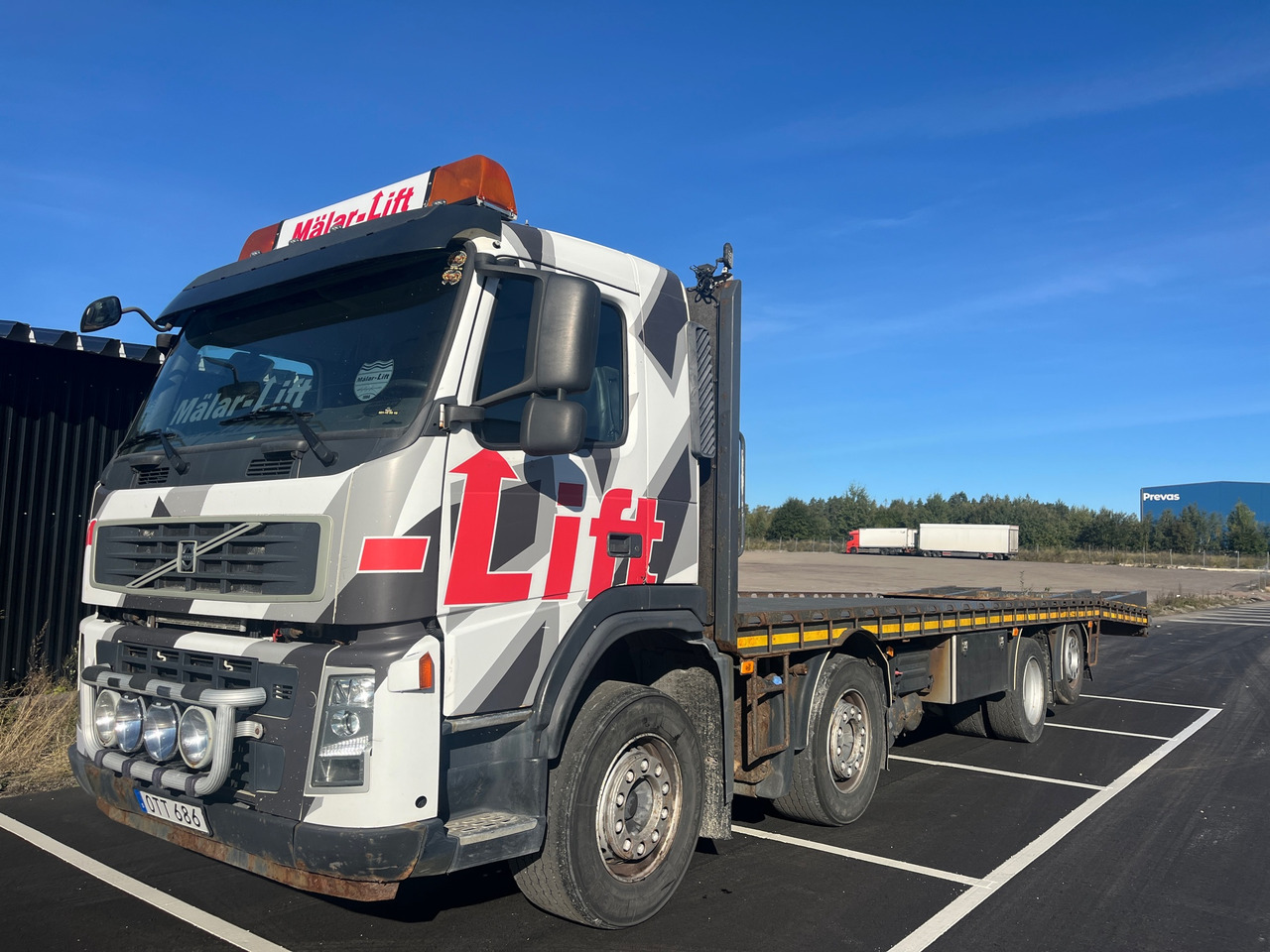 Volvo FM-400 8*2 - Грузовик бортовой/ Платформа: фото 1 Volvo FM-400 8*2 - Грузовик бортовой/ Платформа: фото 1